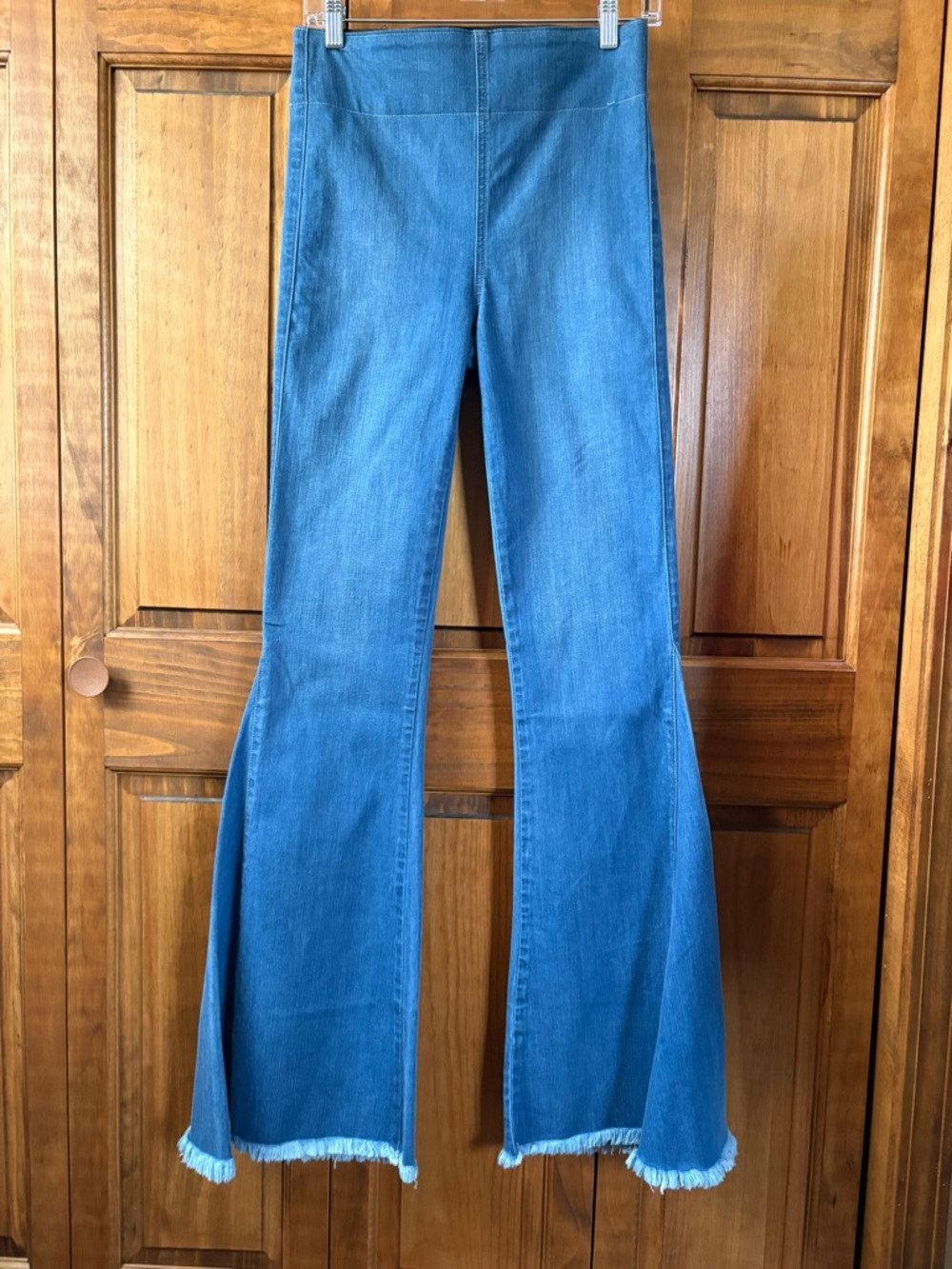 Show Me Your MuMu Pull-on Wide Flare Leg Jeans Size Medium